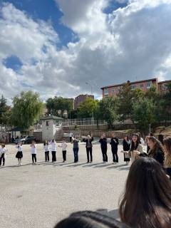 Evrensel Kolej